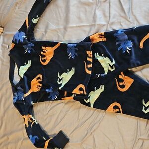 Carter's pj's set